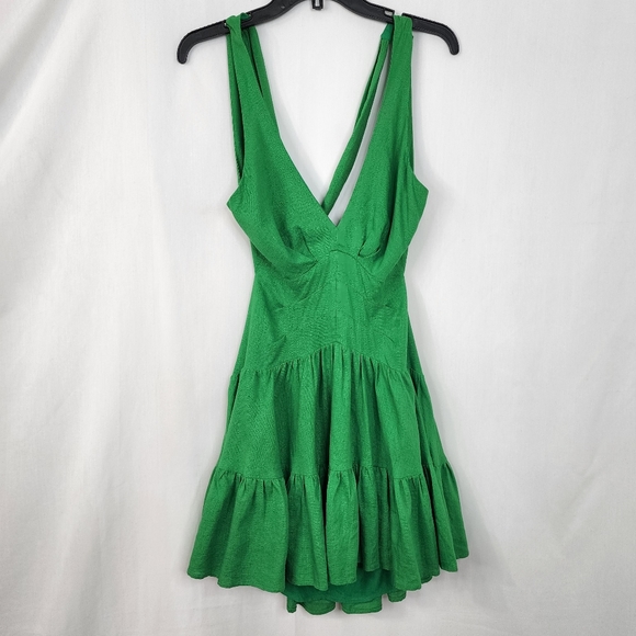 L'ATISTE by Amy dress size medium Color green - Picture 14 of 15